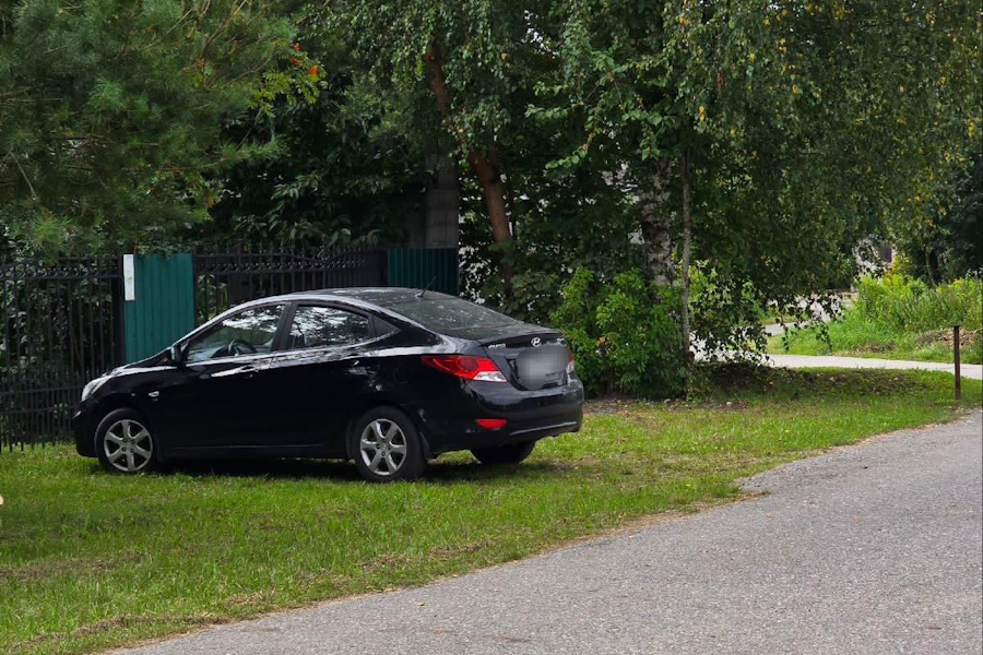 Житель Гурьевска выплатил долг в 1,2 млн рублей, чтобы не лишиться авто (фото)