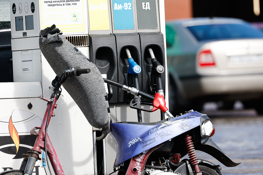 Бензин снова подорожал: как изменились цены на АЗС