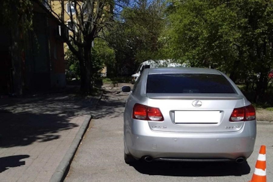 В Калининграде 26-летний водитель «Лексуса» сбил пенсионерку