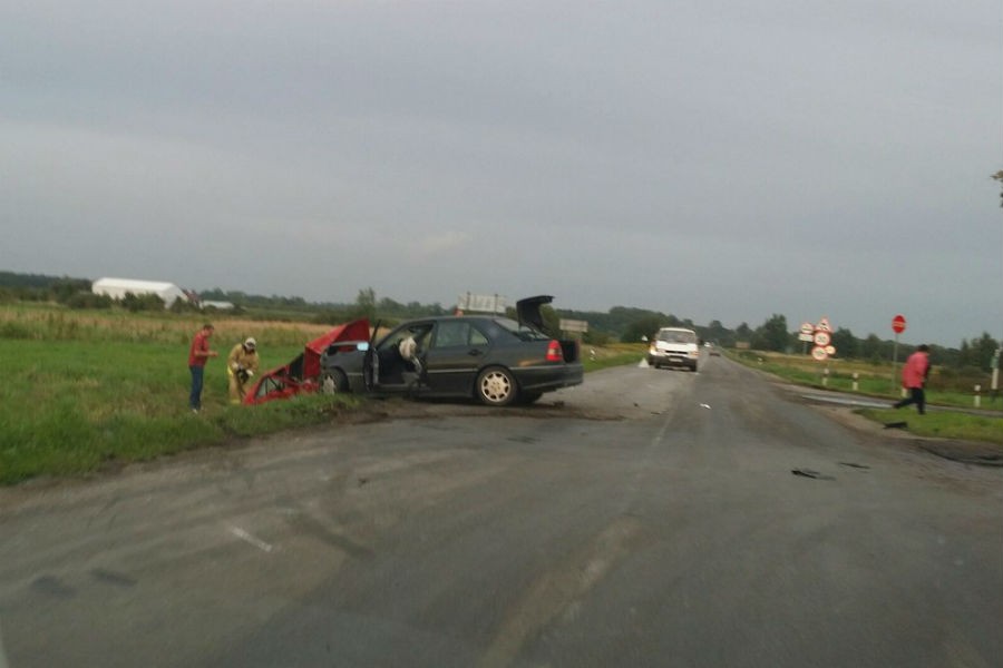 Очевидцы: на трассе «Калининград — Полесск» произошло серьезное ДТП (фото)
