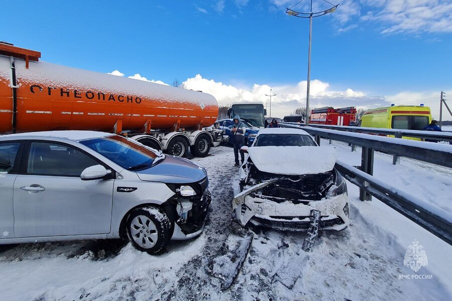 МВД: движение после ДТП с 26 машинами на Приморском кольце восстановлено