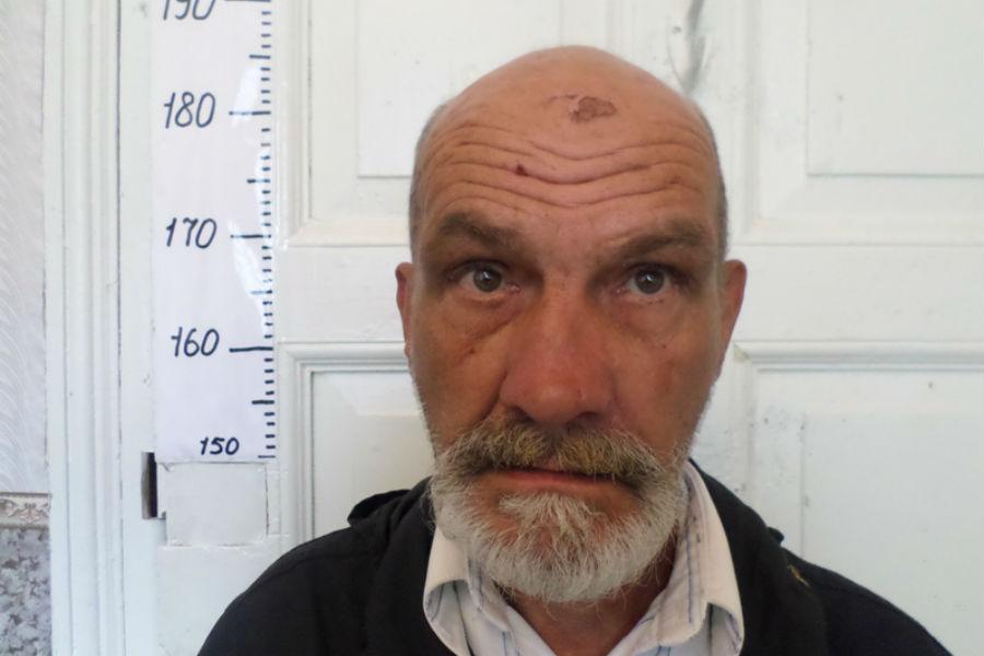 Полиция Гусева разыскивает пенсионера по подозрению в краже (фото)