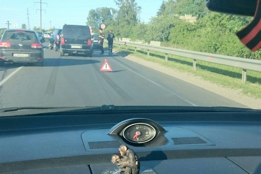 На Окружной собирается пробка из-за ДТП (фото)