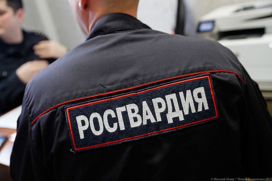 В областной больнице пациент разбил медику голову стационарным телефоном