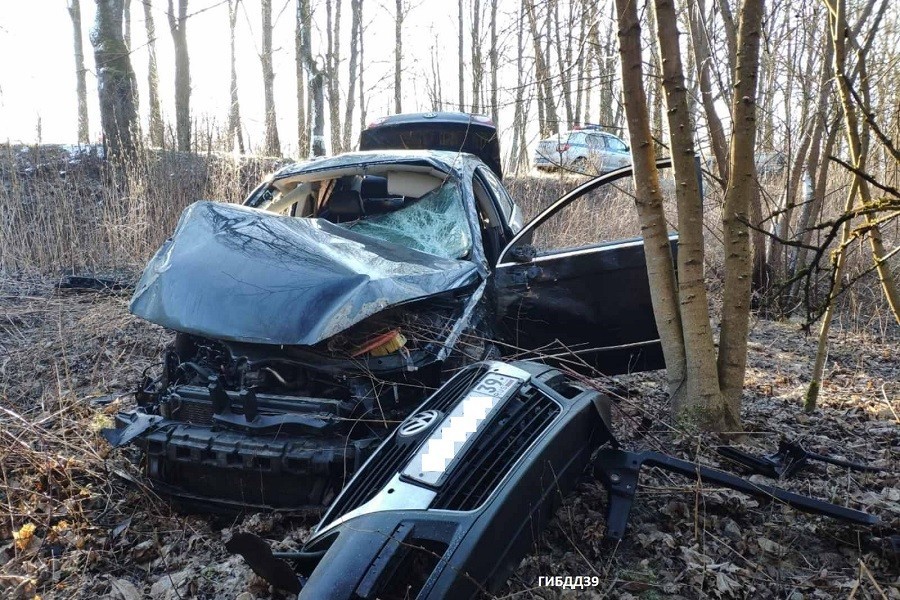 Из-за превысившего скорость 19-летнего водителя погиб его ровесник-пассажир