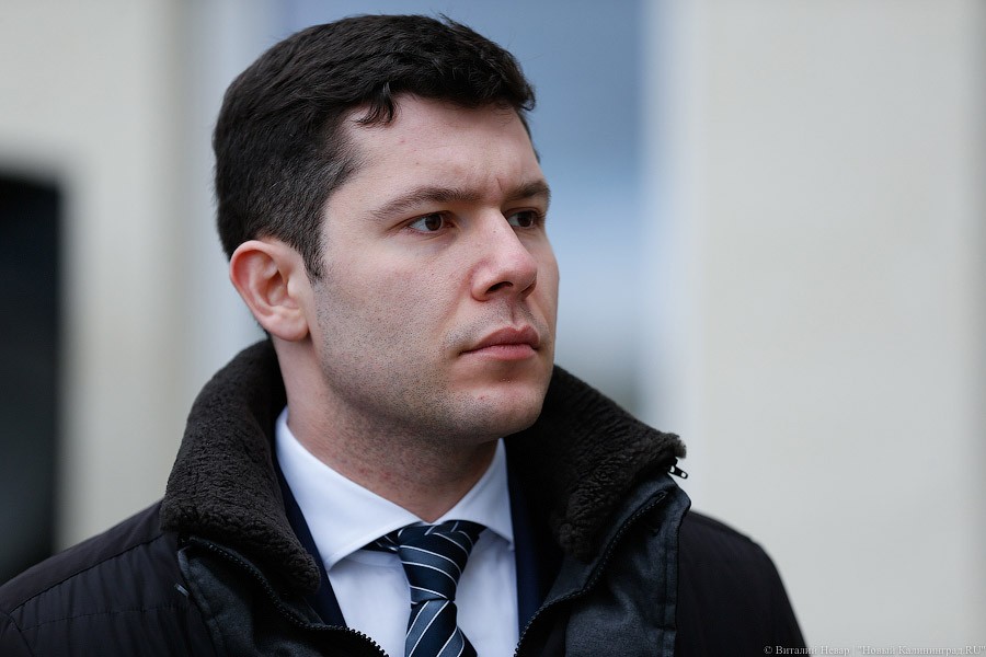 Алиханов пообещал в 2017 году сдать ещё два проблемных дома в Калининградской области