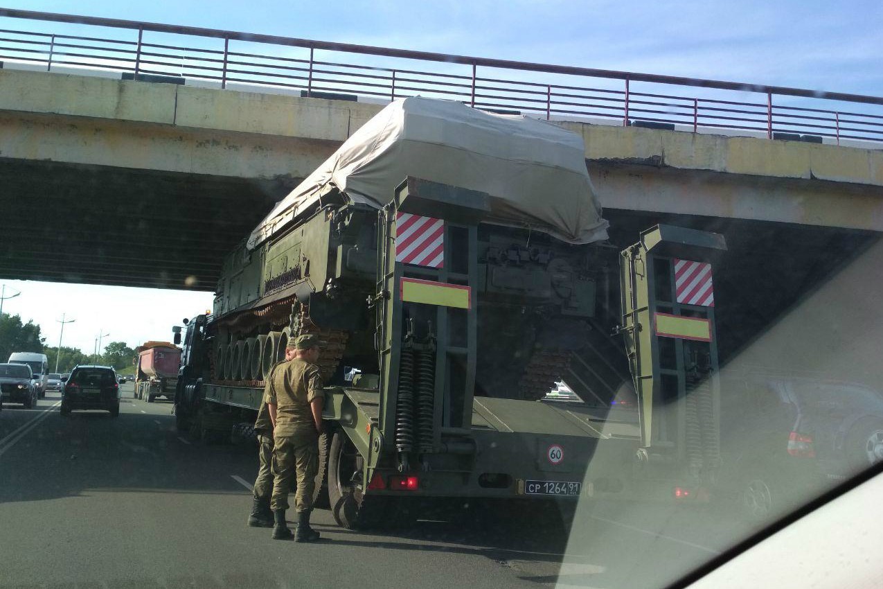 Балтфлот: техника под мостом на ул. Невского не застряла