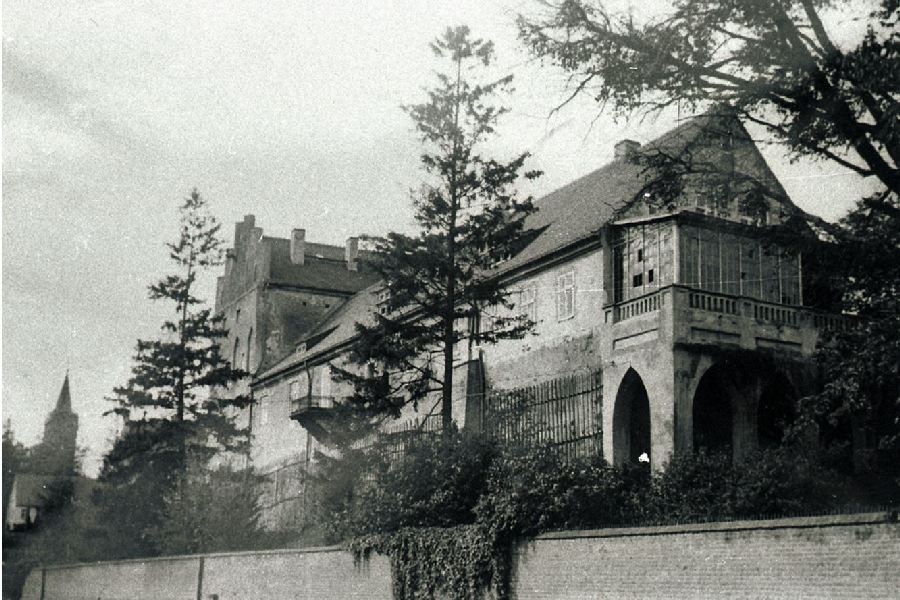 Власти о замке Георгенбург: закончено проектирование, РПЦ ищет деньги на ремонт