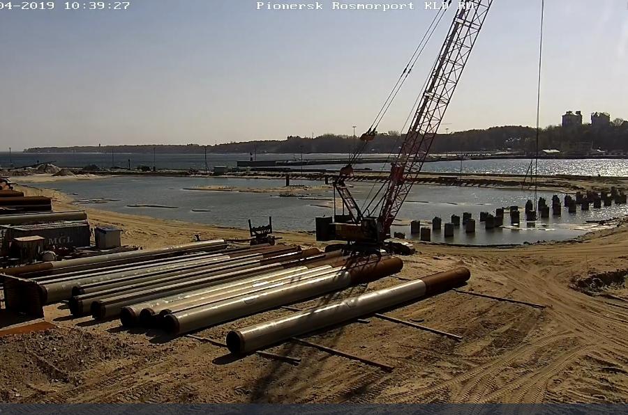 Генподрядчика порта в Пионерском оштрафовали за долги перед субподрядчиками