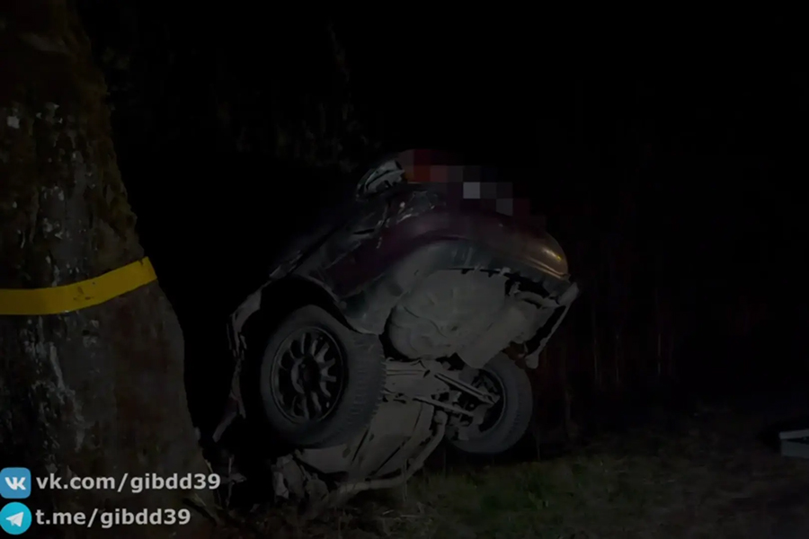 В Калининграде погиб в ДТП 18-летний водитель (видео)