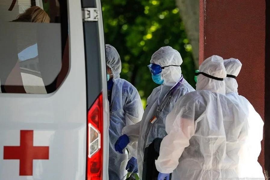 В числе новых пациентов с COVID 36 медиков, 11 детей и 3 студента