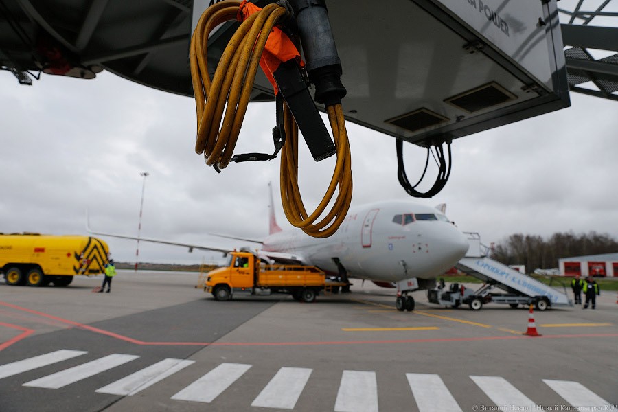 Путин потребовал отменить НДС на авиабилеты в Калининград