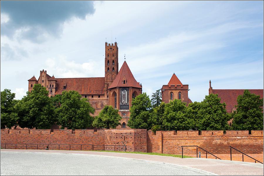 Чемпионат мира средневековых рыцарей в Мальборке собрал полтысячи участников