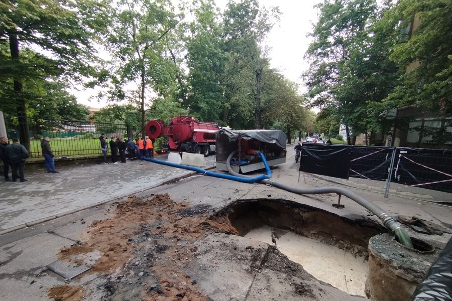 Дятлова: на санацию трубопровода на ул.Чайковского потребуется около недели