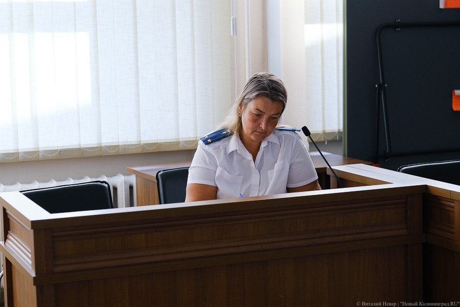 Прокуратура требует сделать закрытым судебный процесс по делу экс-директора лицея № 49