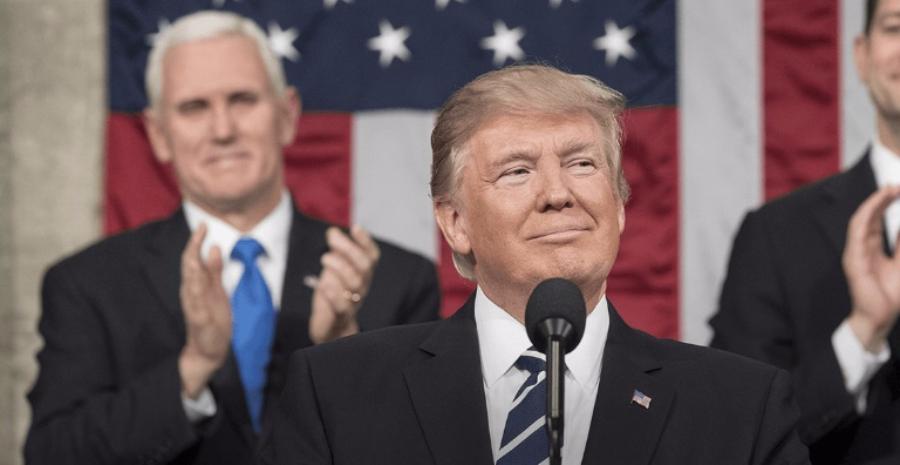  Трамп благодарен Путину за требование выслать дипломатов