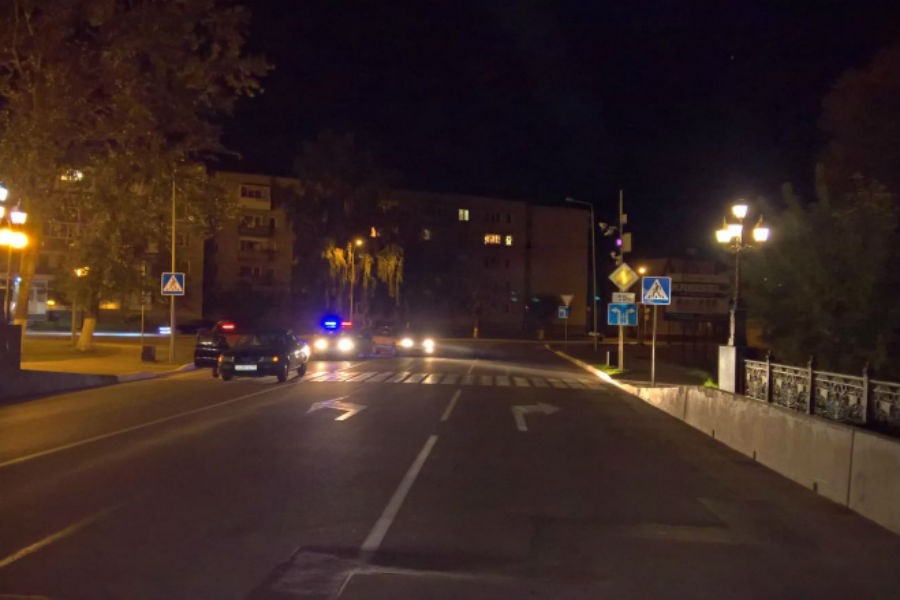В Гусеве на пешеходном переходе сбили двоих подростков