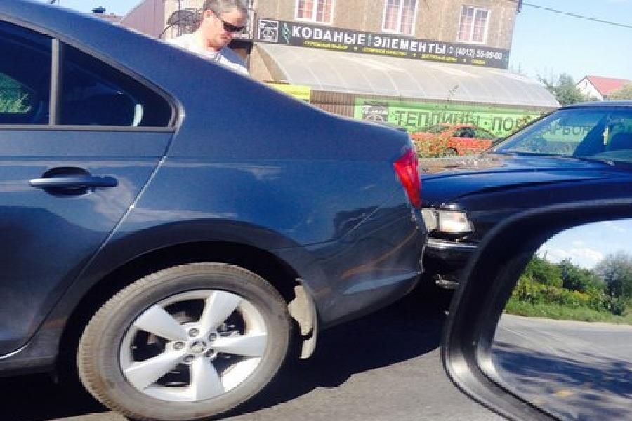 В районе Большого Исаково произошло ДТП, движение затруднено (фото)