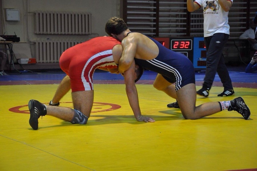 Калининградский борец выиграл чемпионат России среди студентов