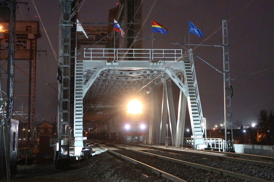 В Калининграде открыли движение по ж/д дублёру двухъярусного моста (фото) (дополнено)