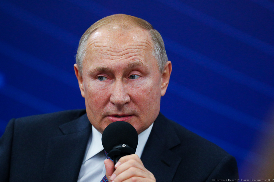 Владимир Путин подписал новый закон об иноагентах