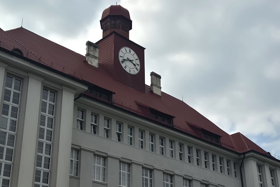 В школе мы учились по 12 часов: интервью со студентками БФУ из Китая