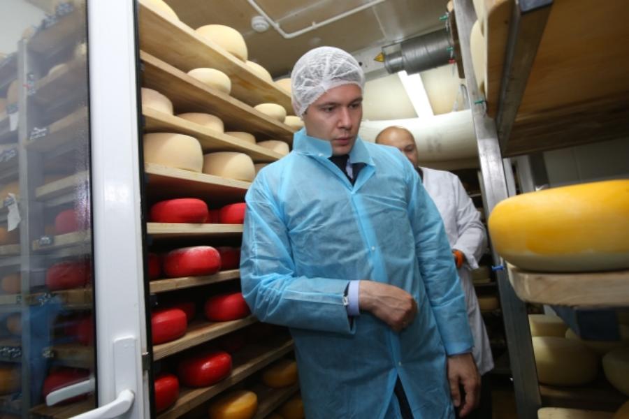 Ждали два года: как Алиханов не привез в Неман ничего хорошего