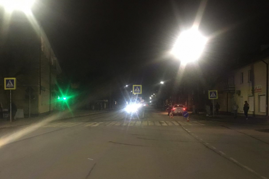 «Чуть притормозил — и по газам»: в Светлом водитель сбил пешехода и скрылся (видео)