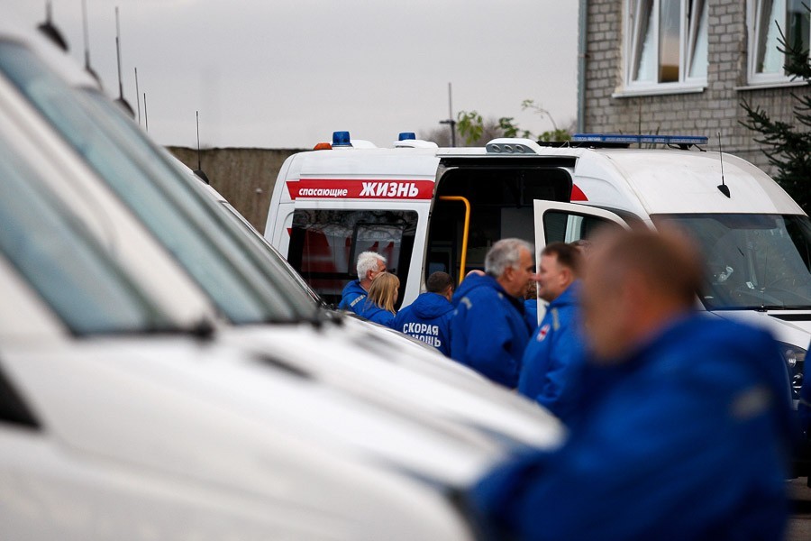 Попавший в ДТП на Суворова мотоциклист получил переломы и травму головы