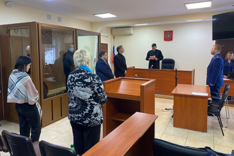 Калининградцев осудили за попытку перекинуть янтарь в Литву с помощью БПЛА