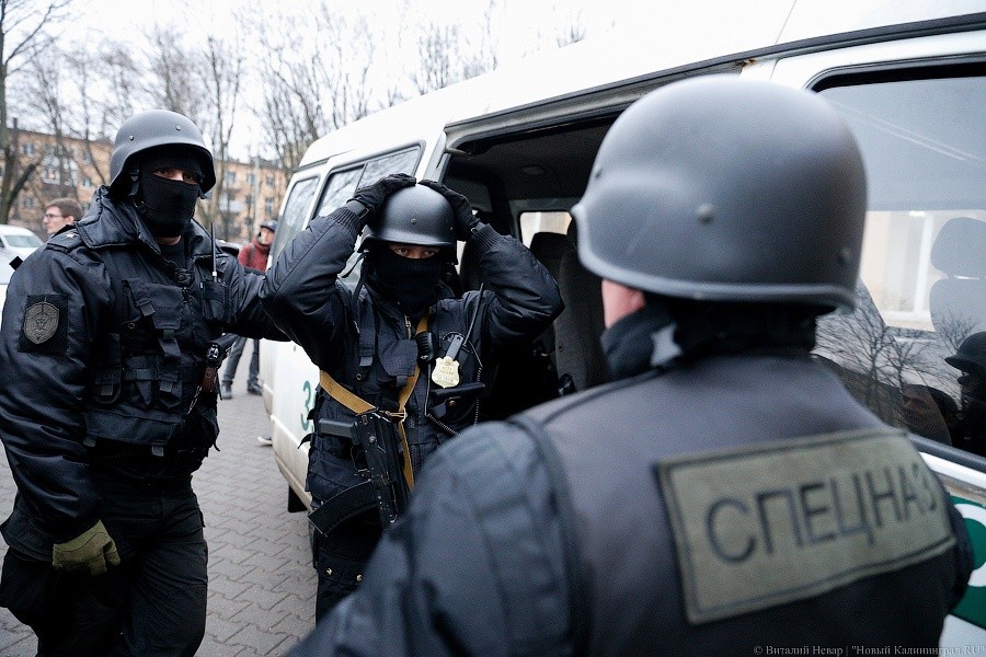 Приставы выселили женщину из бывшего общежития «Цепрусса»