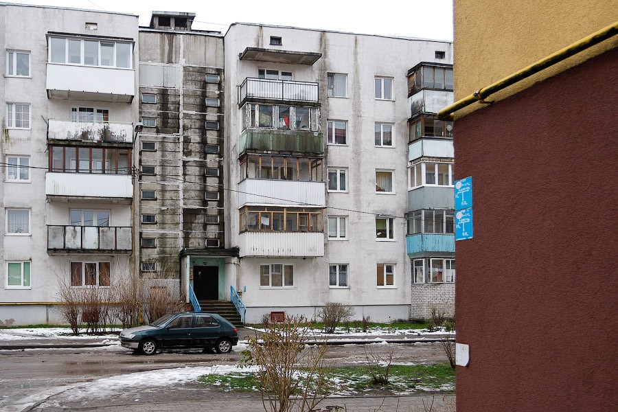 Эксперты подсчитали, на сколько подешевело жильё в Калининграде