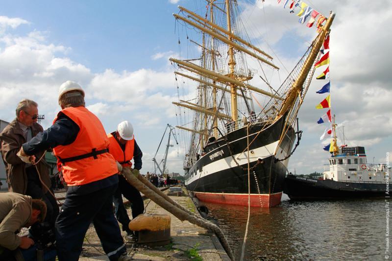 Барк «Крузенштерн» приглашает на «открытый борт»