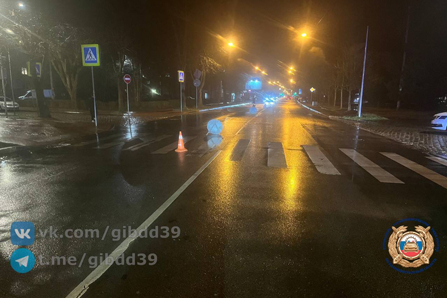 В ГАИ ищут мотоциклиста, скрывшегося с места ДТП в Калининграде (фото)