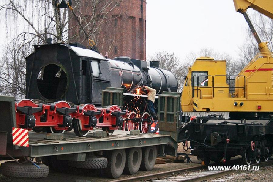 В Советске трофейный паровоз «ТЭ–7336» увезли с ж/д вокзала (фото)