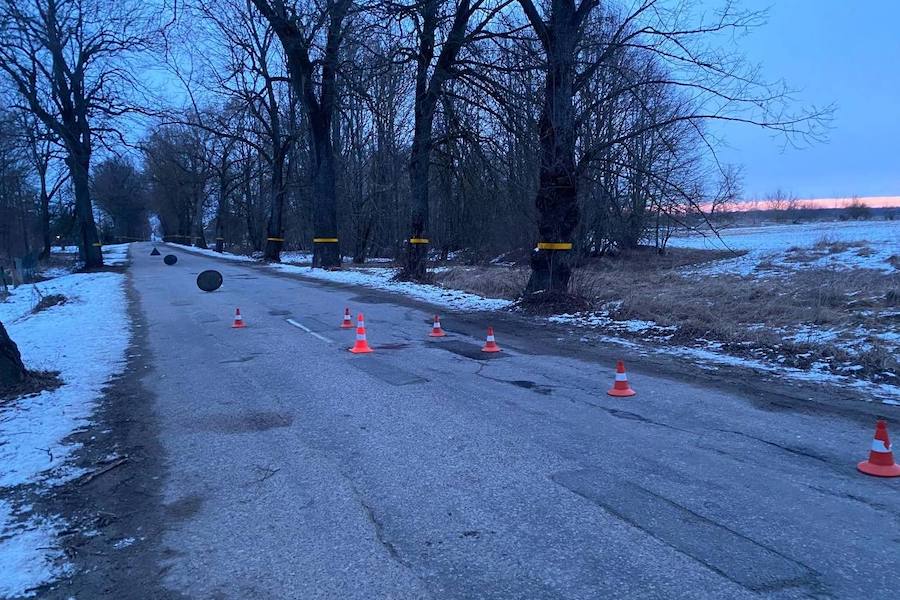 В Ясной поляне неизвестный водитель задавил лежавшего на трассе мужчину и скрылся