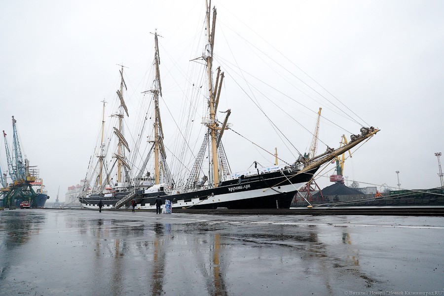 «Крузенштерну» пришлось изменить маршрут из-за коронавируса