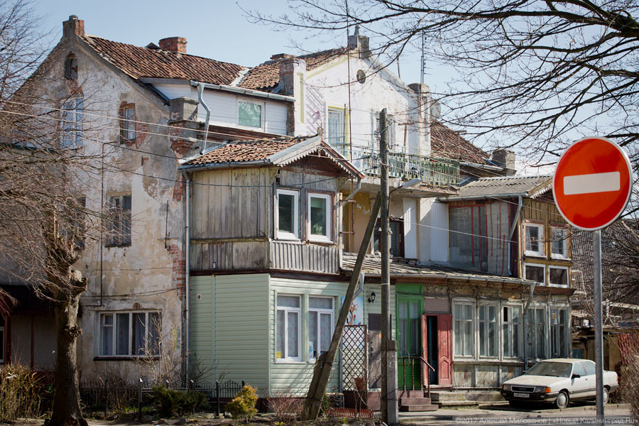 В Зеленоградске собираются отремонтировать два дома из списка «под снос»