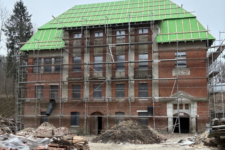 Инвестор — о восстановлении вокзала в Отрадном: у нас открылась «Нарния»