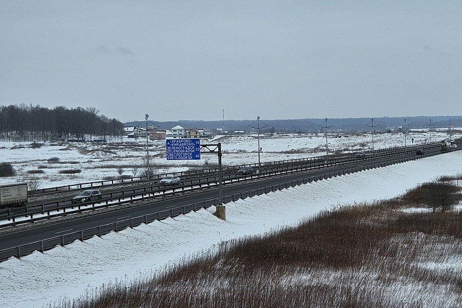 Водителей предупреждают о частичном ограничении проезда на Приморском полукольце