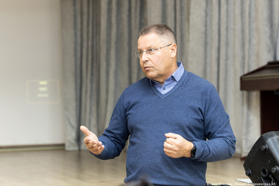 Глава Краснознаменска: сегодня у нас профицит рабочих мест, людей не хватает