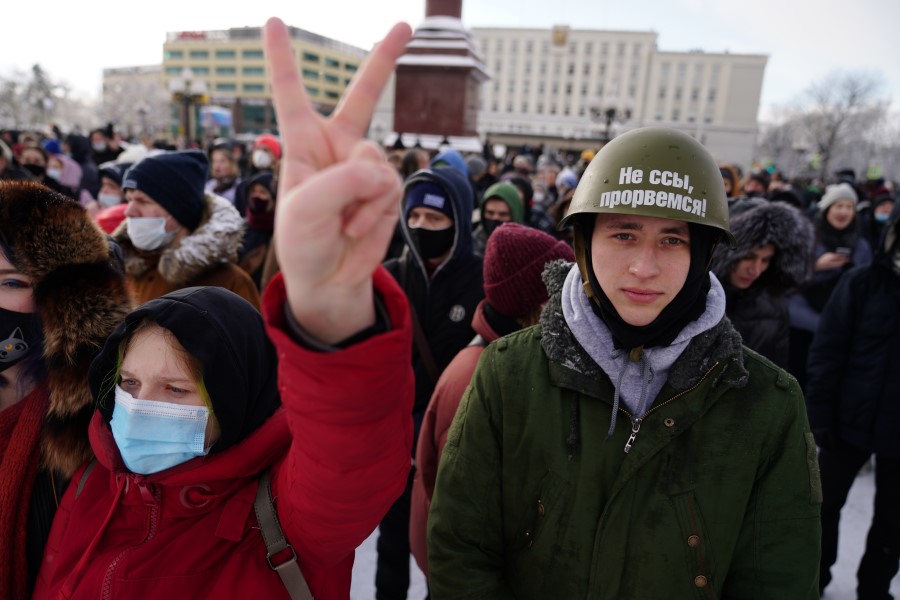 Полиция сообщила о почти трех десятках задержанных в Калининграде