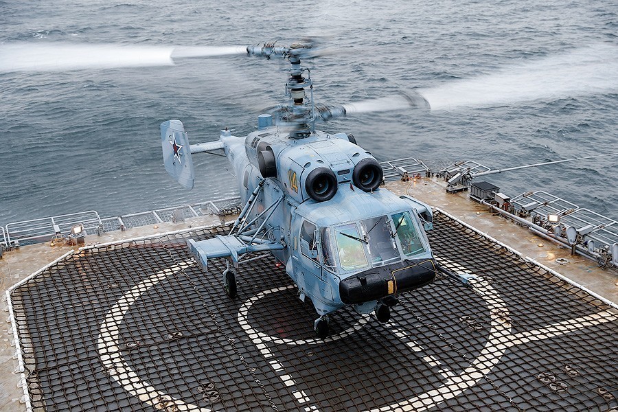 СК: военные не причастны к крушению вертолета Ка-29 в Балтийском море