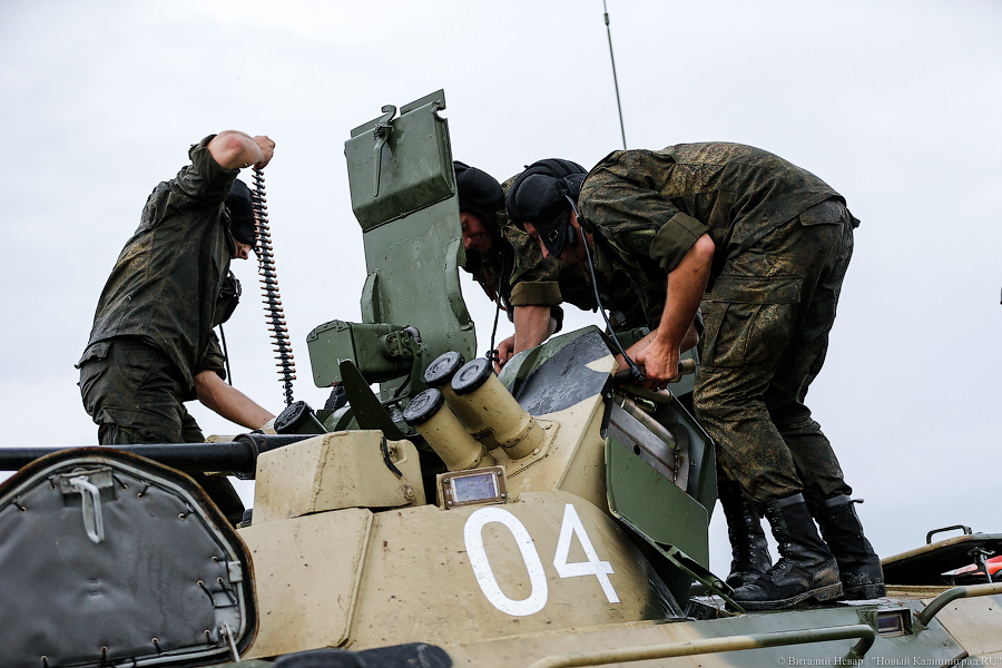 Совфед одобрил закон об упрощенном гражданстве для иностранцев за службу в армии РФ