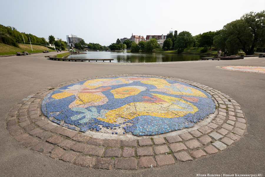 Мозаику на променаде Нижнего озера пока не готовы восстанавливать (фото)