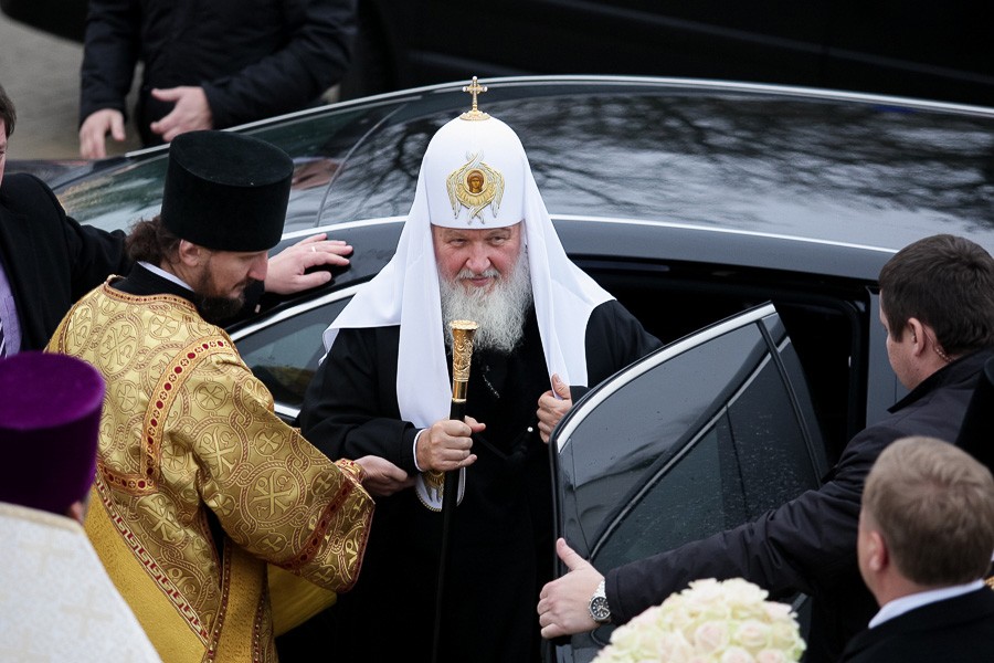Патриарх Кирилл усмотрел угрозу в развитии цифровых технологий