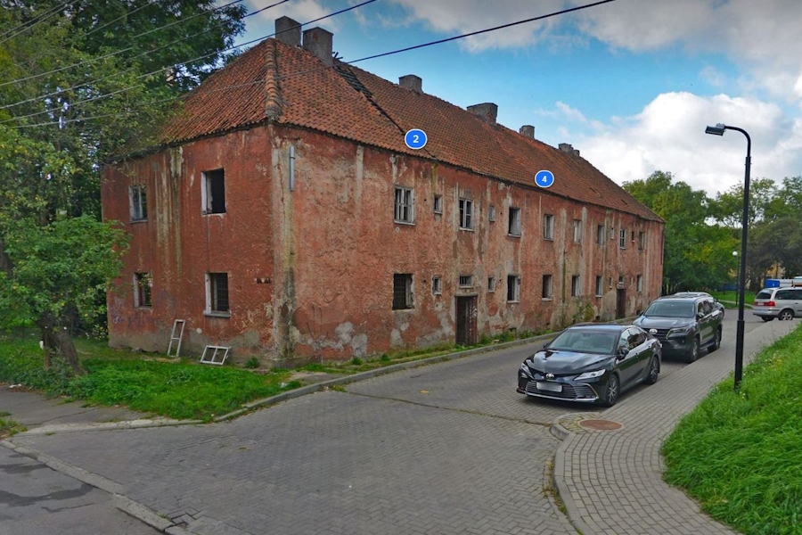 Власти переводят в зелёную зону участок под расселённым домом на Станочной