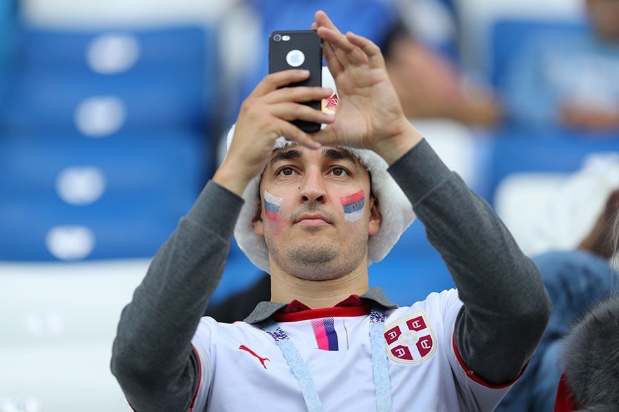 На стадионе «Калининград» начался матч сборных Сербии и Швейцарии