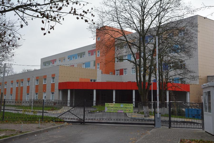 Открыть новый корпус Детской областной больницы обещают в 23-м. Его должны были ввести в 21-м