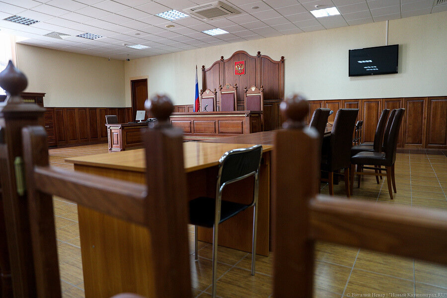 Житель области получил 300 часов обязательных работ за неуважение к суду